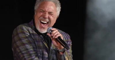 Sir Tom Jones Reschedules 2 California Concerts — Tom Jones Postpones California Concerts