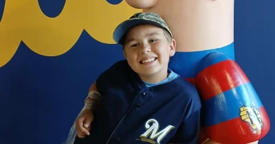 8-year-old Brewers fan Uecker Weber named after Bob Uecker — Uecker Brewers