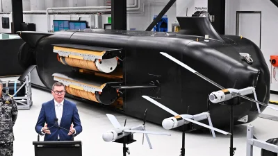 Pat Conroy unveils Ghost Shark payload bay and 12-mine role — Uk Lead Role In Aukus Undersea Sensor Payloads
