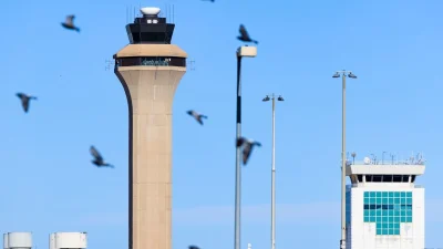 FlightAware lists 1,886 delays in Us Airport Flight Delays And Cancellations