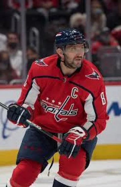 Alexander Ovechkin announces final NHL season after 22 seasons — Barry Trotz reacts to end of an era