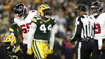 Isaiah Mcduffie wore the green dot as Zaire Franklin sits out Thursday night