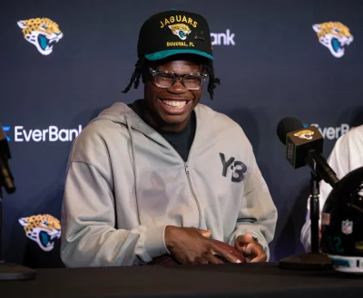 Travis Hunter admits he ‘did a little exploring’ before following Deion Sanders to Colorado — Travis Hunter Deion Sanders Transfer Process