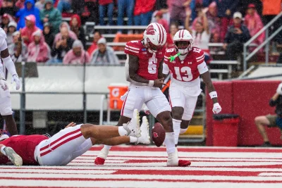 Iowa Vs Wisconsin Prediction: No. 25 Badgers Carry Momentum Into Kinnick Stadium