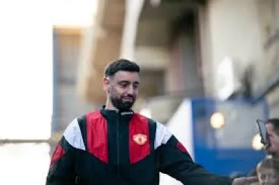 Bruno Fernandes to remain Manchester United captain as Michael Carrick backs midfielder ahead of Manchester United Vs Chelsea