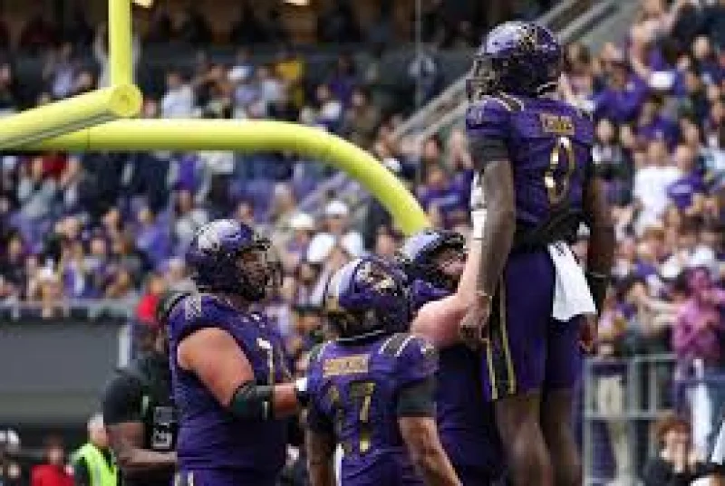 Northwestern’s 6-1 Start Changes the Stakes in Northwestern Vs Oregon