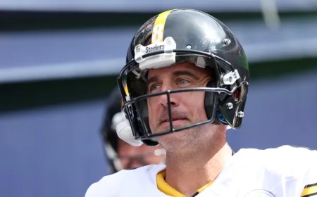 Aaron Rodgers Aims to Match Unique All-Time Record This Sunday