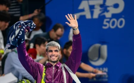 Ankle Worry Free Alcaraz Advances to Tokyo Semifinals
