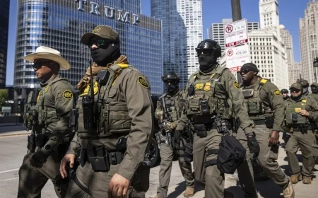 Federal Agents Deploy in Downtown Chicago as Top Border Official Highlights Arrest Criteria Based on Appearance