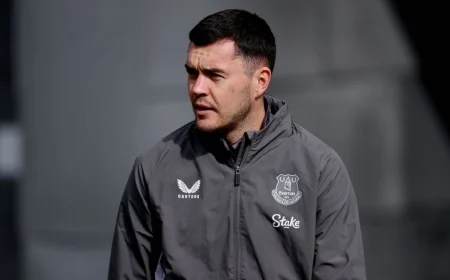 Michael Keane Seeks to Challenge David Moyes by Detailing New Everton Contract Ambitions