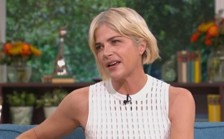 Selma Blair’s Journey: Thriving with Multiple Sclerosis as a Hollywood Star