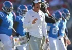Oklahoma Fans Mock Lane Kiffin Florida Rumors with ‘Gator Chomp’ vs Ole Miss