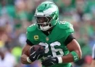 Saquon Barkley Injury Update: Eagles RB Heads to Medical Tent Against Giants
