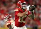 Chiefs’ Tight End Makes Bold Personal Announcement