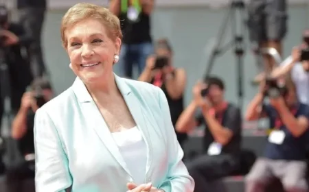 Top 10 Reasons We Adore Julie Andrews