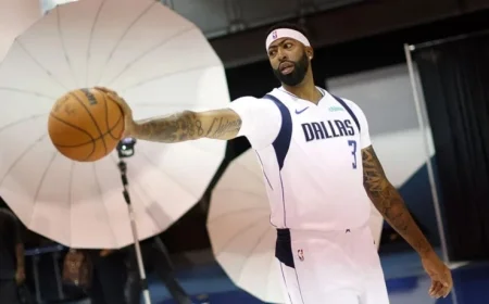 Anthony Davis Requires Goggles Indefinitely Post Right Eye Surgery