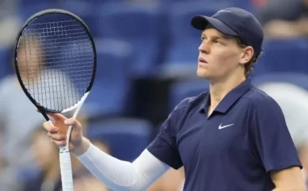 Sinner Triumphs Over Cramps to Defeat De Minaur: Highlights