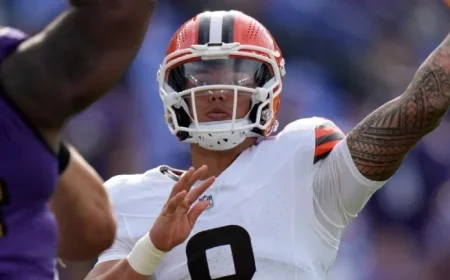 Browns Start Gabriel, Bench Flacco