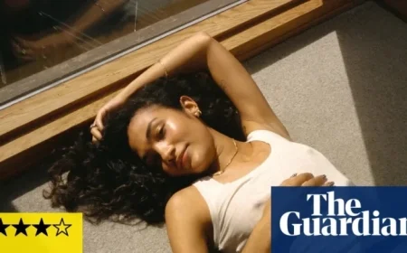 Olivia Dean Shines as British Pop’s Rising Star in ‘The Art of Loving’ Review