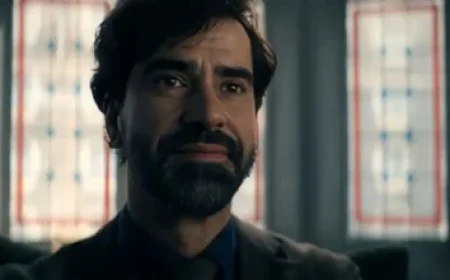 Pope Critiques U.S. Politics, Military in Uncommon Remarks