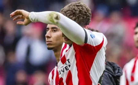 PSV’s Leverkusen Striker Revealed; Shane Kluivert Nets for Barça U19