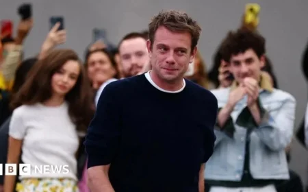 Jonathan Anderson Unveils Debut Womenswear Collection for Dior