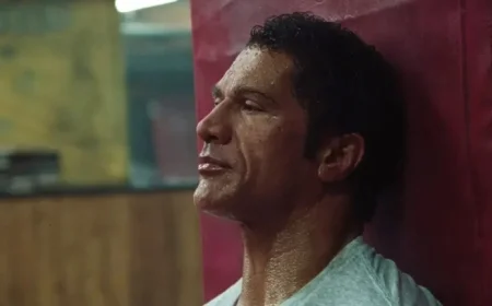 Review of The Smashing Machine Film