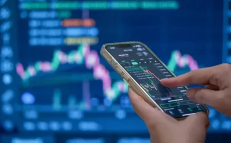 Investors Unfazed by Shutdown; Stock Performance during Past Closures Explained