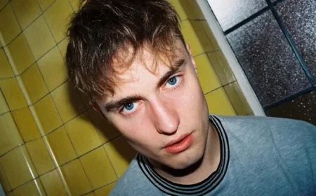 Sam Fender’s Debut: Youthful Angst and Soulful Ballads Shine