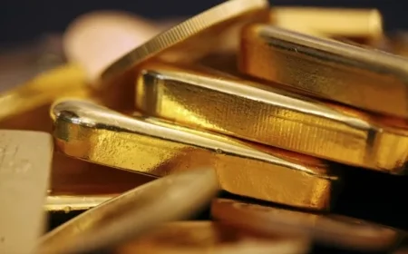 Gold Prices Soar to Record Highs During U.S. Government Shutdown