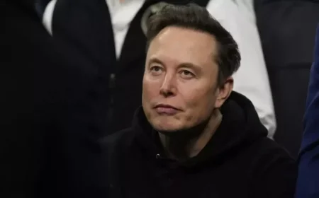 Elon Musk’s Wealth Hits Record $500 Billion Mark Briefly