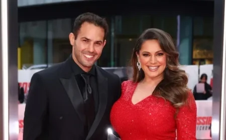 Kelly Brook Opens Up About Marriage to Jeremy Parisi