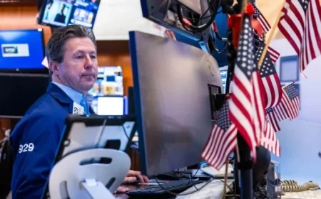 AI Trade Boosts Markets to New Highs Amid Steady Stock Futures: Live Updates