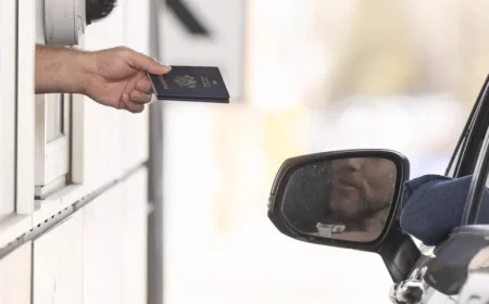 Ottawa Warns Canadians with ‘X’ Gender Passports Traveling to the U.S.