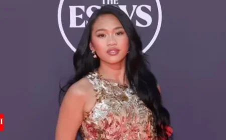 Suni Lee Awkwardly Reacts to Jeremiah Brown’s Shocking Prank at IShowSpeed Event