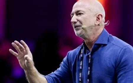 Jeff Bezos Predicts Gigantic Societal Benefits Despite AI’s ‘Industrial Bubble’