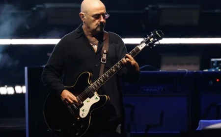 Oasis Guitarist Bonehead Pauses Shows for Prostate Cancer Treatment