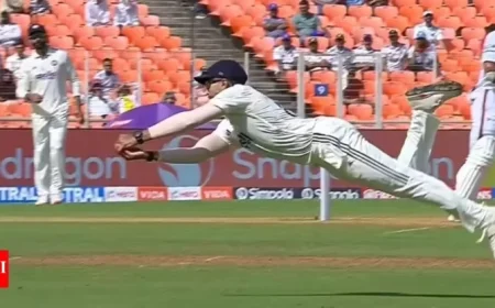 Nitish Reddy’s Stunning Catch Propels India to Early Day 3 Success