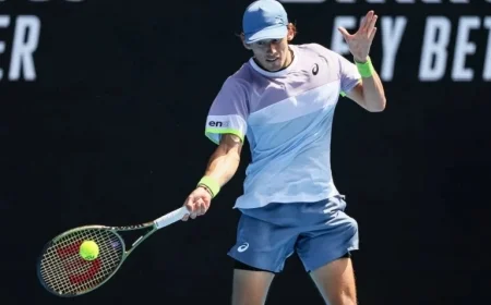 ATP Shanghai Day 4: Carabelli Faces De Minaur in Key Matchup Predictions