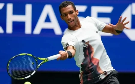 Auger-Aliassime Defeats Tabilo to Reach Shanghai Masters Next Round