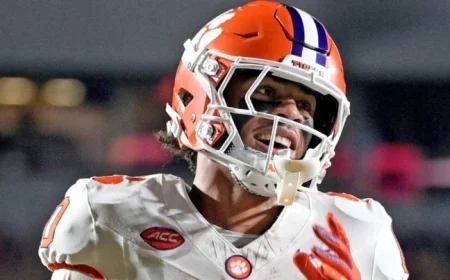 Clemson’s Antonio Williams Signs NIL Deal with Nike