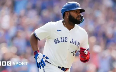 MLB Division Series: Yankees Face Blue Jays, Cubs Battle Brewers