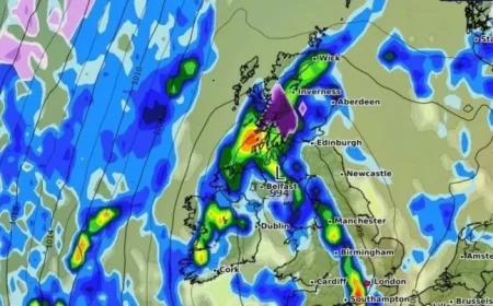 UK Braces for Heavy Snowfall: 5cm Per Hour Expected This Month