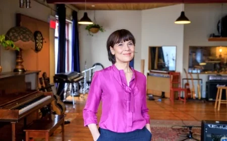 Anne Dorval and Niels Schneider Lead Cinemania Festival