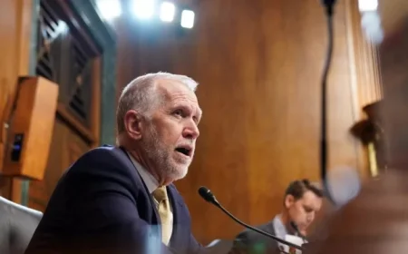 Centrist Republicans Oppose Trump’s Partisan Shutdown Tactics