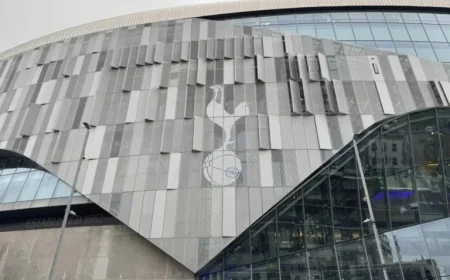 Spurs Fans Split Over Tottenham Hotspur Stadium Decoration Change