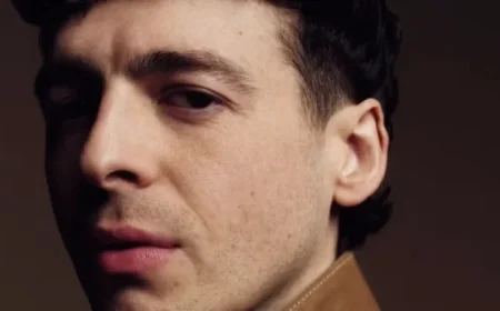 Anthony Boyle Explores Passion for Guinness at House of Guinness Exhibit