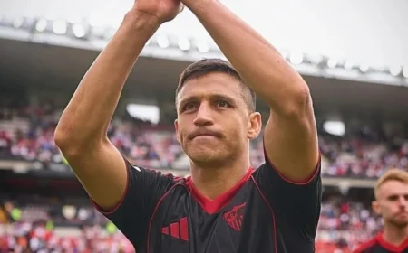 Barcelona Plans Tribute to Alexis Sánchez Before Sevilla Match