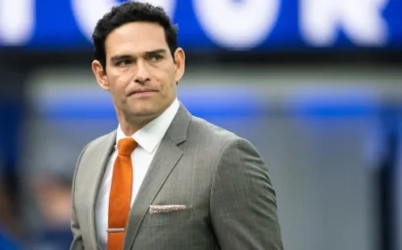 Ex-NFL QB Mark Sanchez Stabbed, Pepper-Sprayed in Late-Night Truck Driver Clash