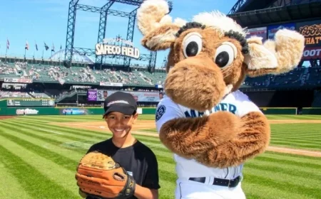 Buccaneers’ WR Egbuka’s MLB Dreams Bloomed at Mariners’ Stadium